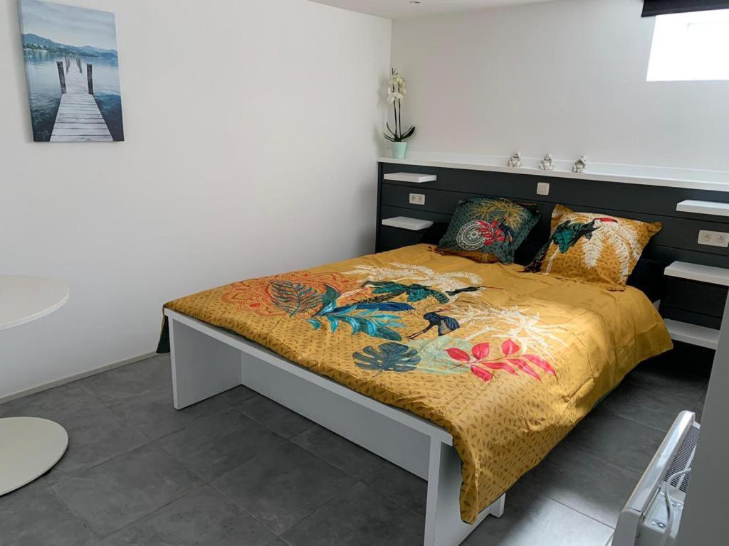 Appartement 5 Personnes Avec Acces Piscine Et Jacuzzi Villers-la-Ville Eksteriør bilde